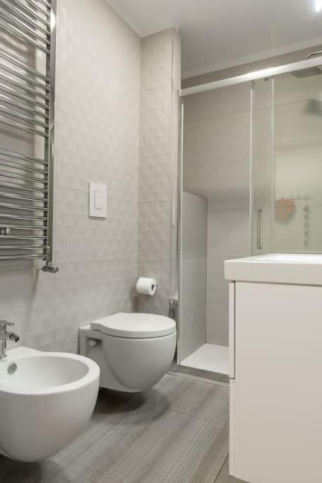 Central Loft Full Comfort Бари Екстериор снимка